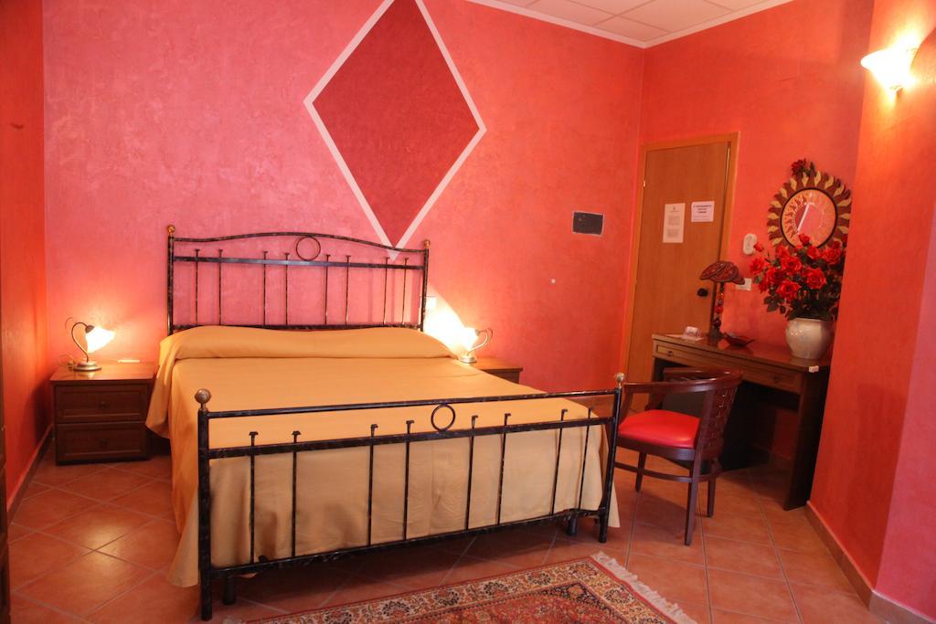 B&B Rinascente Паола Стая снимка